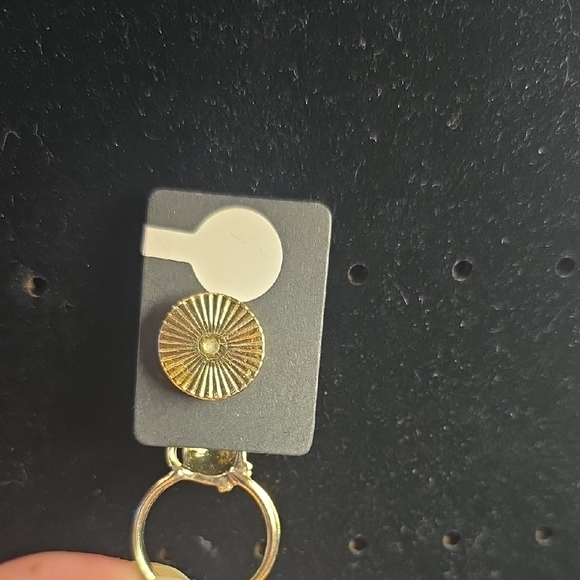 Colorful Cat Brooch with Gold Accents - Picture 4 of 4